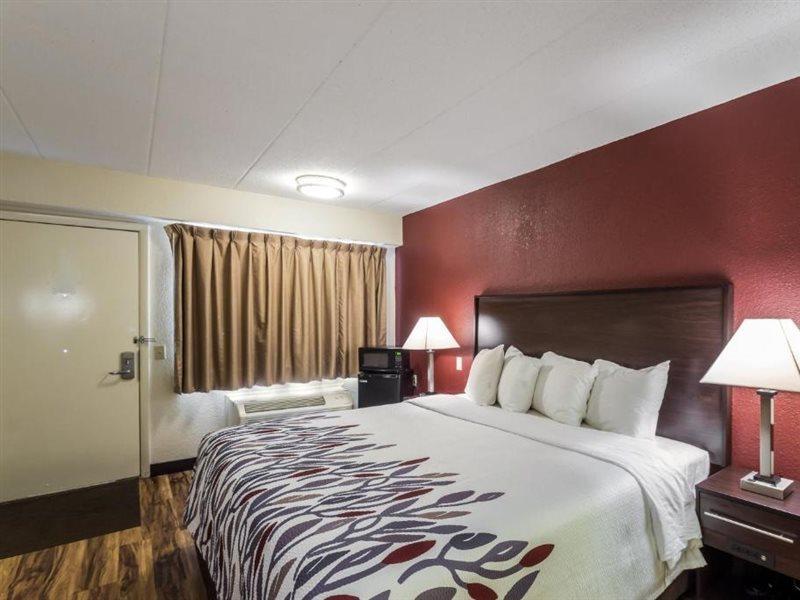 Red Roof Inn Milwaukee Airport Oak Creek Eksteriør billede