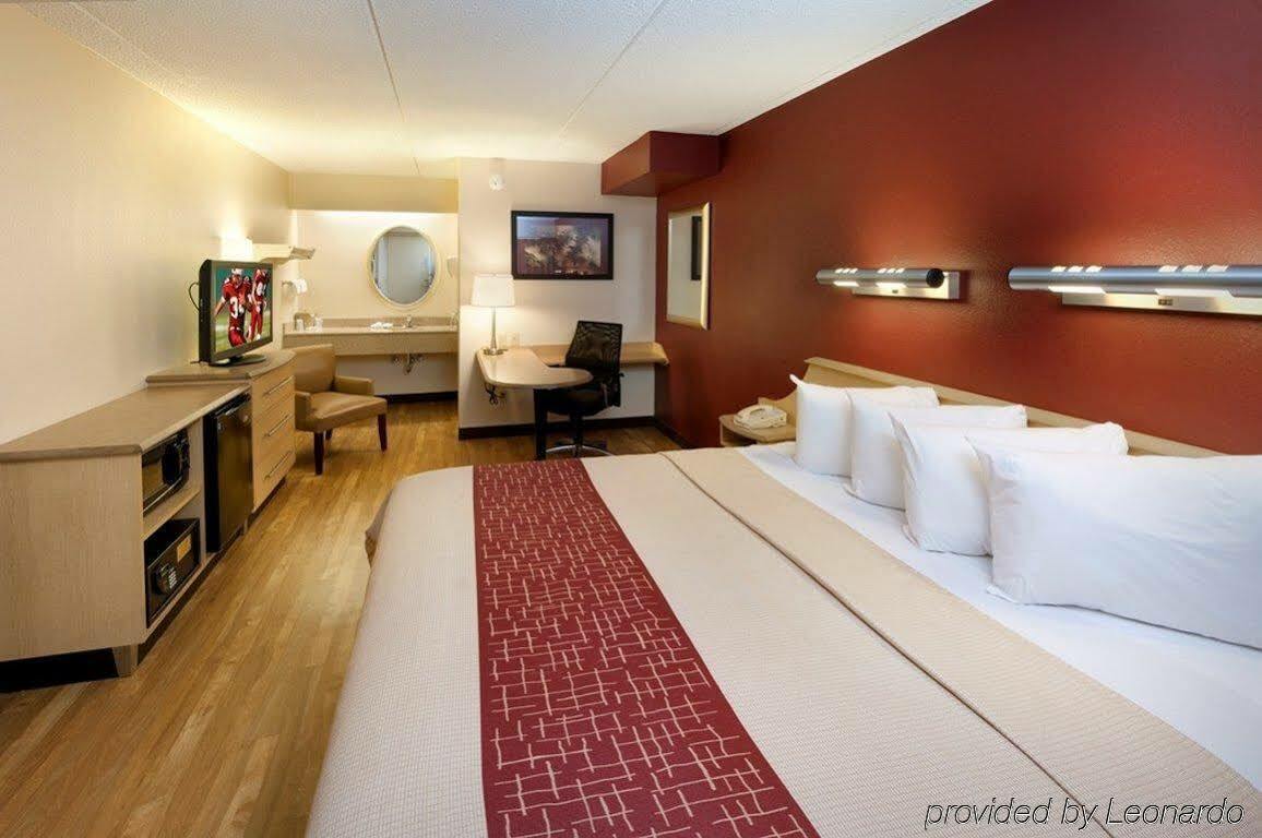 Red Roof Inn Milwaukee Airport Oak Creek Eksteriør billede